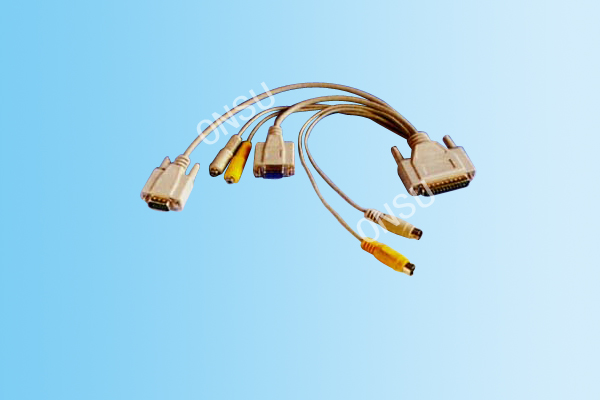 MULTI  MEDIA  CABLE-08